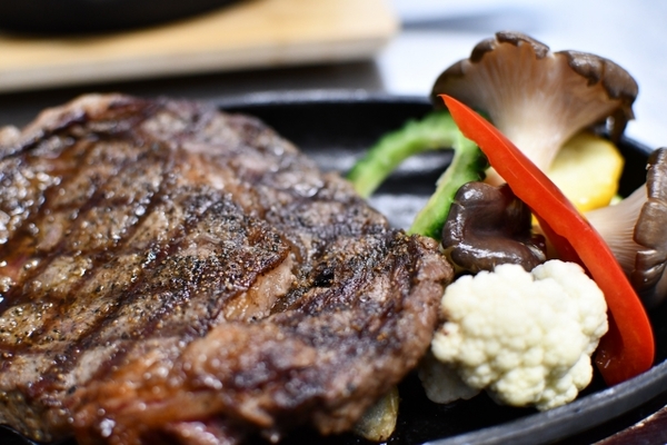 熊本のおすすめステーキ店22選!極上の鉄板焼きや安くて旨いランチも!のイメージ
