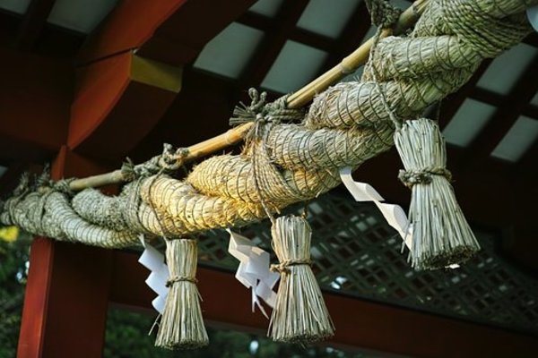 六本木の縁結び名所!「出雲大社 東京分祠」のご利益や御朱印情報を解説!のイメージ
