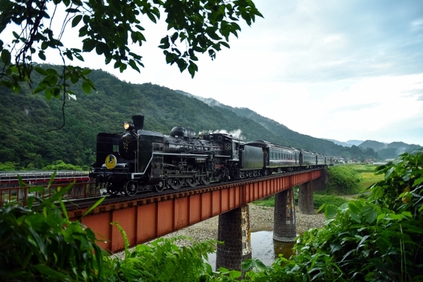 「SLやまぐち号」で絶景鉄道旅はいかが?撮影ポイントや客車を紹介!のイメージ