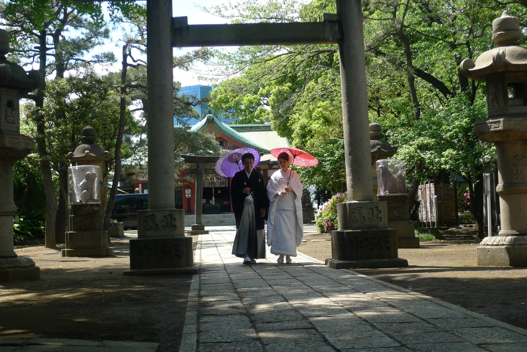 弥彦神社