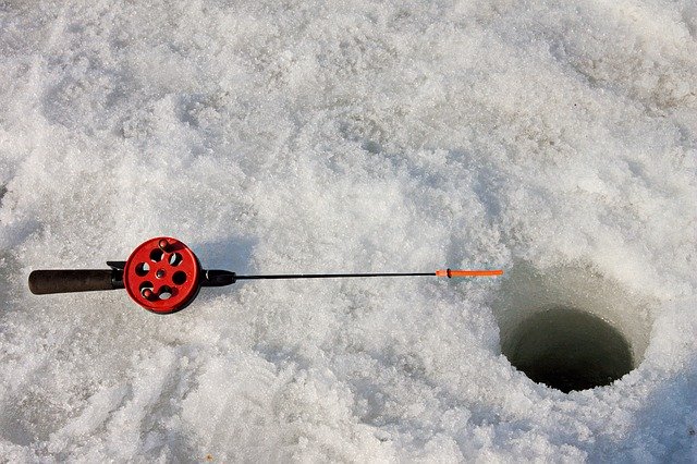 winter-fishing