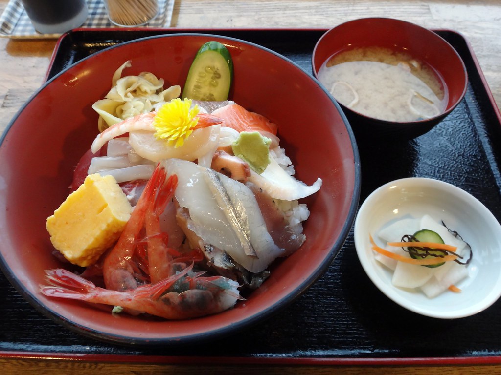 さかた海鮮市場
