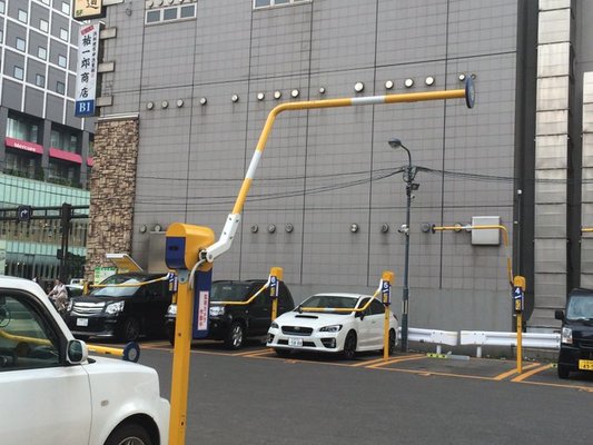 すすきのの格安おすすめ駐車場20選！予約や最大料金は？1泊24時間可も！のイメージ