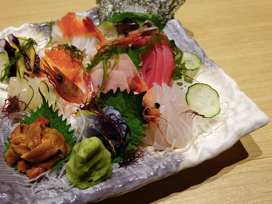 積丹の絶品うに丼18選！名店から穴場を紹介！旬のおすすめ時期も解説！のイメージ