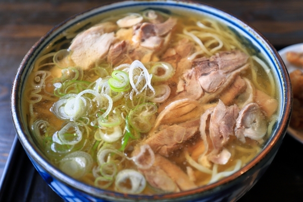 山形の名物麺料理「鳥中華」とは？おすすめ店8選や発祥・レシピを解説！のイメージ