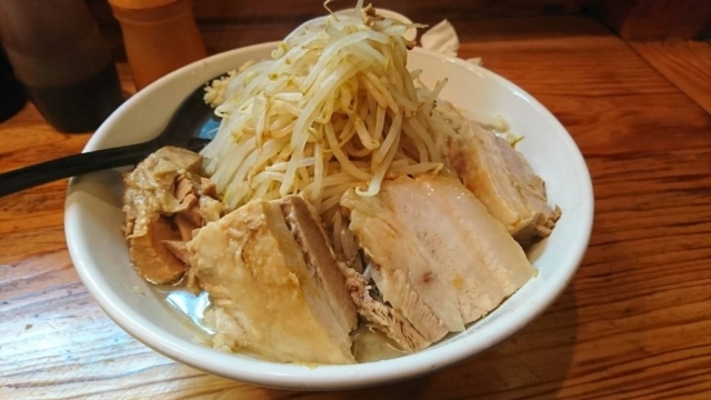 仙台「ラーメンパンチ」は二郎系のがっつりメニューが人気！味や評判は？のイメージ