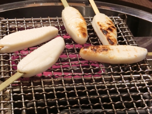 老舗「阿部蒲鉾店本店」は笹かまぼこの名付け親！商品や工場見学を紹介！のイメージ