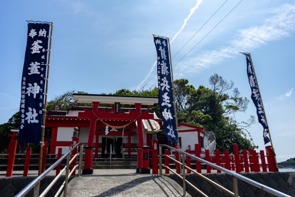 芸能人御用達！「釜蓋神社」は勝負運UPのパワスポ！参拝方法が独特？のイメージ
