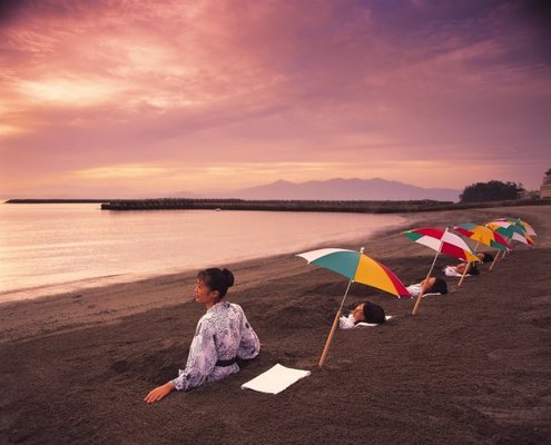指宿に来たら砂風呂！砂むし体験のおすすめ温泉旅館&ホテル7選！のイメージ