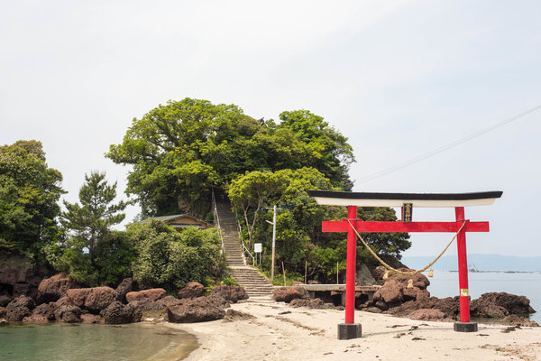 海に浮かぶ学問の神社！「荒平天神」の満潮時の絶景や御朱印を解説！のイメージ