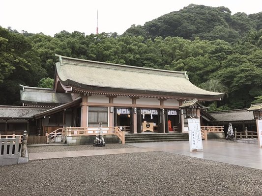 「照国神社」は島津斉彬を祭る神社！御朱印やお守りは？初詣の大人気！のイメージ