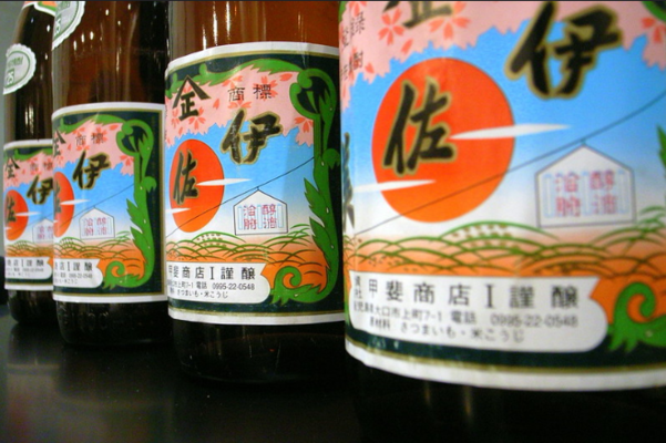 元祖プレミアの芋焼酎「伊佐美」とは？その味や価格&購入方法を解説！のイメージ