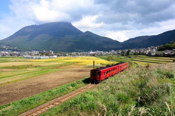 さくっと絶景！「由布岳」の登山ルートや難易度・鑑賞ポイントを解説！のイメージ