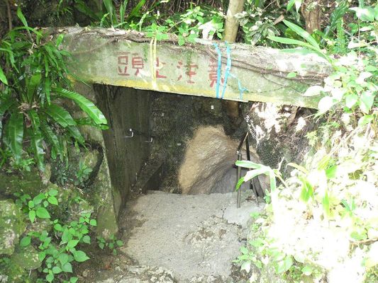 かつての防空壕「糸数アブチラガマ」に纏わる歴史や心霊の噂を解説！のイメージ
