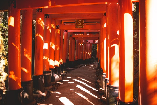 「浮羽稲荷神社」は91基の鳥居が連なるインスタ映え&絶景スポット！のイメージ