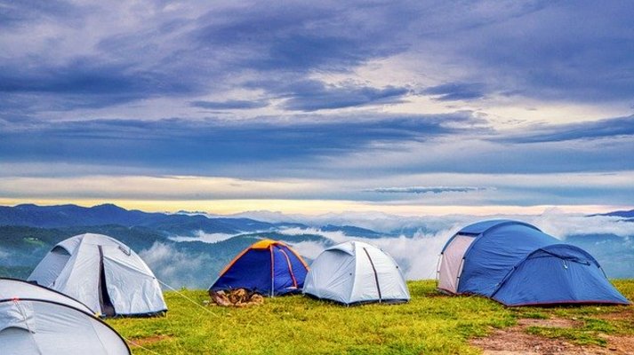 星野村「池の山キャンプ場」は口コミ最高！ロッジや温泉情報を解説！のイメージ