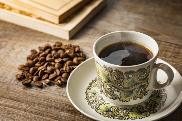福岡最古の喫茶店！博多「ブラジレイロ」で幻のメンチカツをランチに♪のイメージ