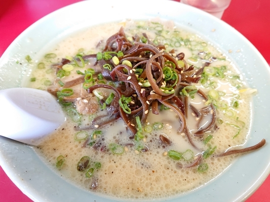 「ぎょらん亭本店」は小倉の絶品豚骨ラーメン！名物どろラーメンは必食！のイメージ