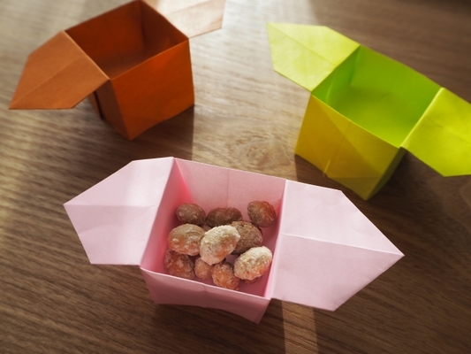 明治創業の老舗お菓子店！朝倉「ハトマメ屋」の人気商品やおみくじについてのイメージ