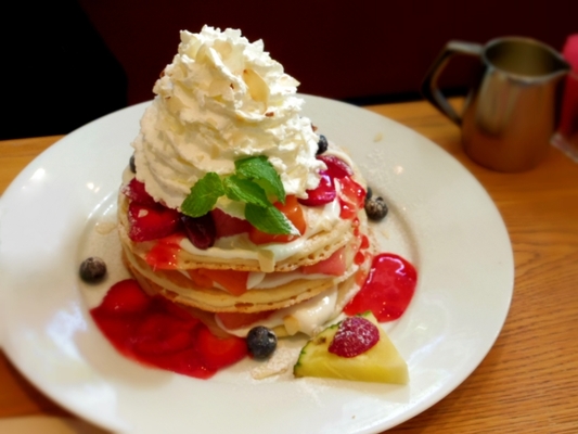 ハワイ気分を満喫？「コナズ珈琲」で絶品パンケーキや珈琲を味わう！のイメージ