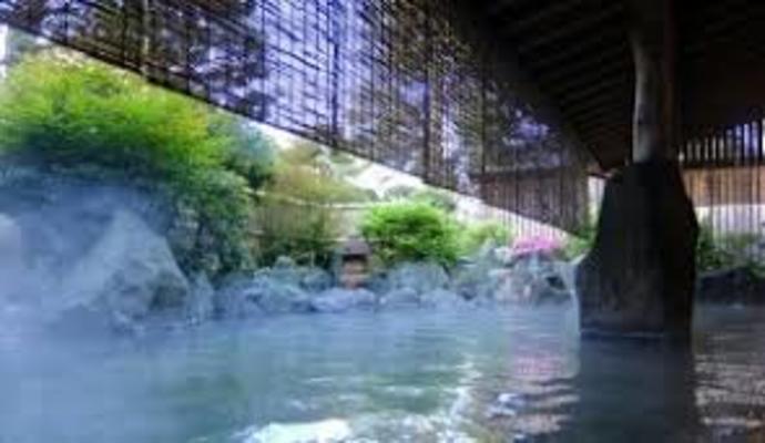 玉造温泉「湯之助の宿 長楽園」で巨大な混浴露天風呂へ！料理も極上！のイメージ