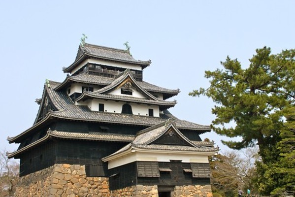 【島根】国宝「松江城」の歴史や見どころとは？観光情報を徹底解説！のイメージ