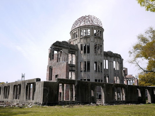 「原爆ドーム」って元々は何の建物？名前や残った理由を徹底解説！のイメージ