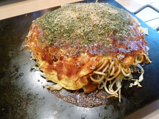 広島でお好み焼きを食べるなら「みっちゃん総本店」へ！メニュー&店舗情報！のイメージ
