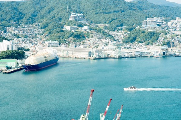 【宮島】厳島神社へのアクセスはフェリーで！料金&所要時間や乗り場情報！のイメージ