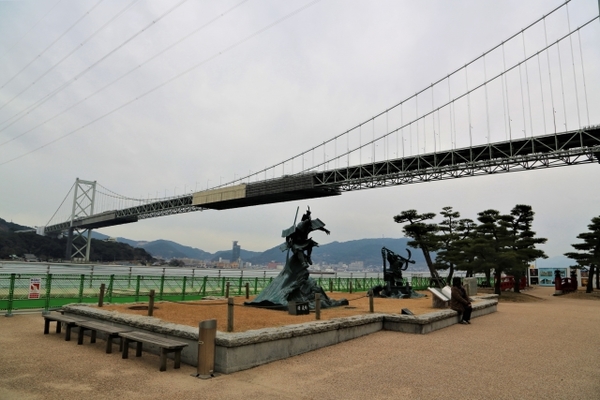 下関「みもすそ川公園」は大河ドラマゆかりの地！大砲のレプリカは迫力満点！のイメージ