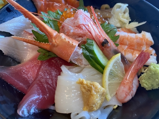 「砂丘会館」は鳥取砂丘に一番近いドライブイン！食事やお土産情報まとめ！のイメージ