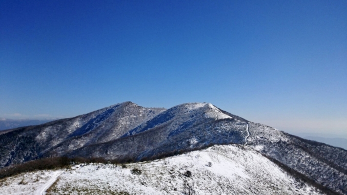 初心者も！那岐山のおすすめ登山コースを紹介。旅の疲れを癒す山の駅とは？のイメージ